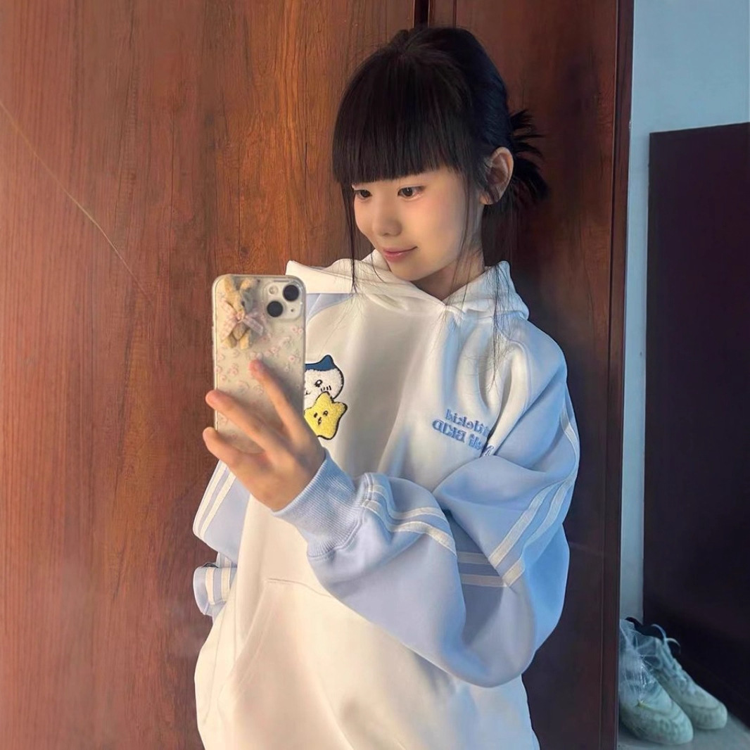 American High Street Embroidered Usachi Xiaaba Sweatshirt for Women Loose Design with a Sense of Niche and Lazy Style Couples Jacket for Spring and Au