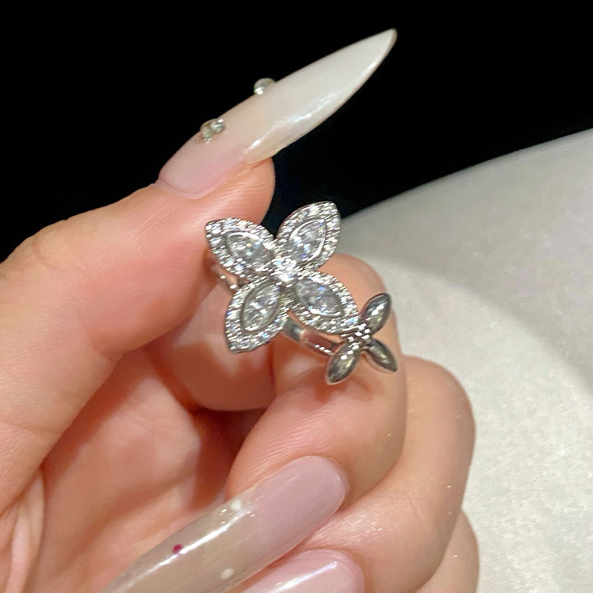 French Zircon Flower Open Exquisite Elegant Fashion Versatile Index Finger Ring Light Luxury High-end Feel Jewelry - view 8