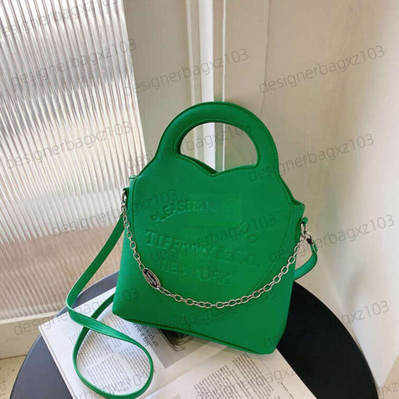 Tiffany Bag Designer Bag Card Holder Bag Tiffanyx Purse New Fashion Electroplated Alloy Simple Heart Peach Engraved English Letter Pendant Jewelry Accessories