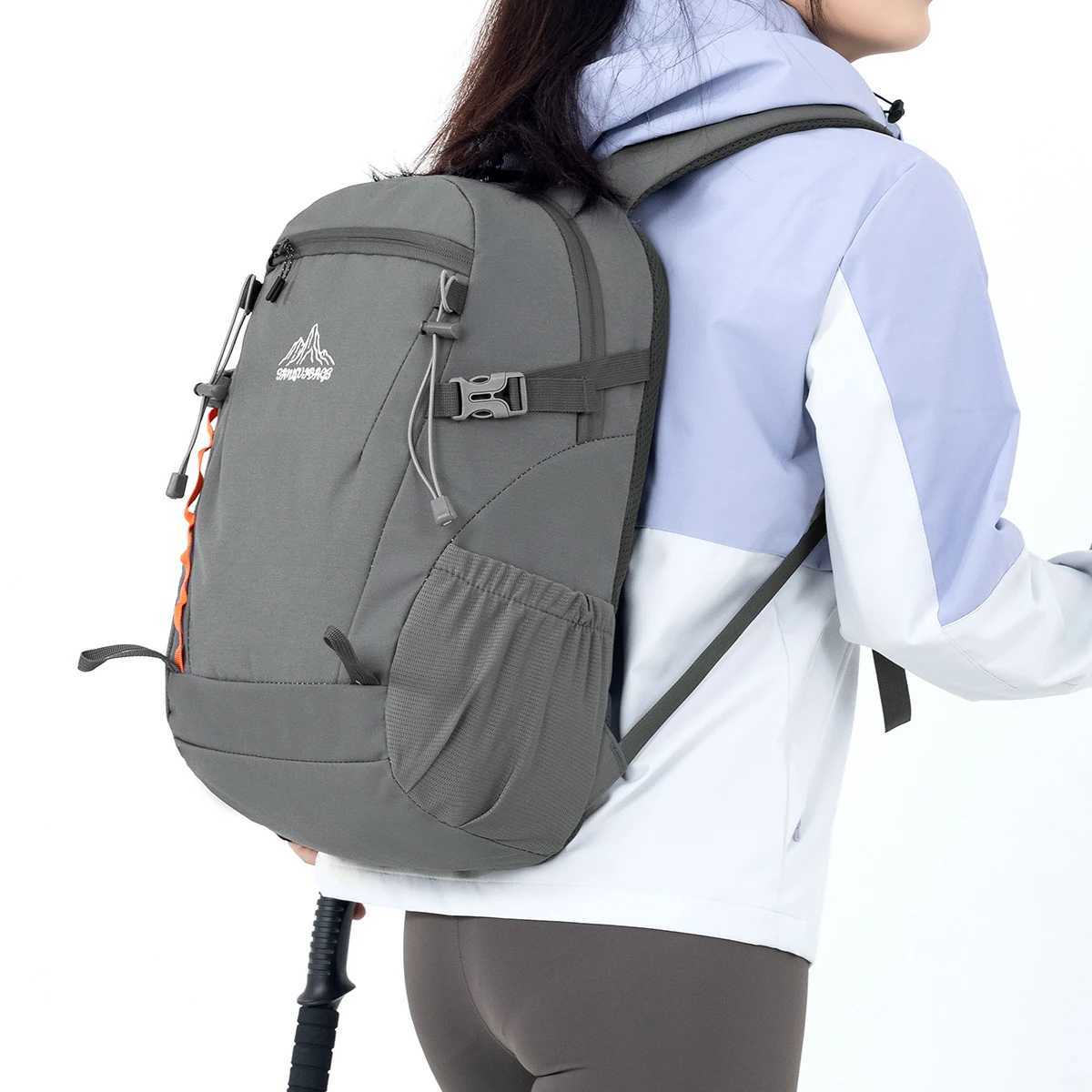 Outdoor Lightweight Hiking Backpack Travel Laptop Bag 16inch Laptop Bag School Bag for Female College Students High School Students CyclingM251222