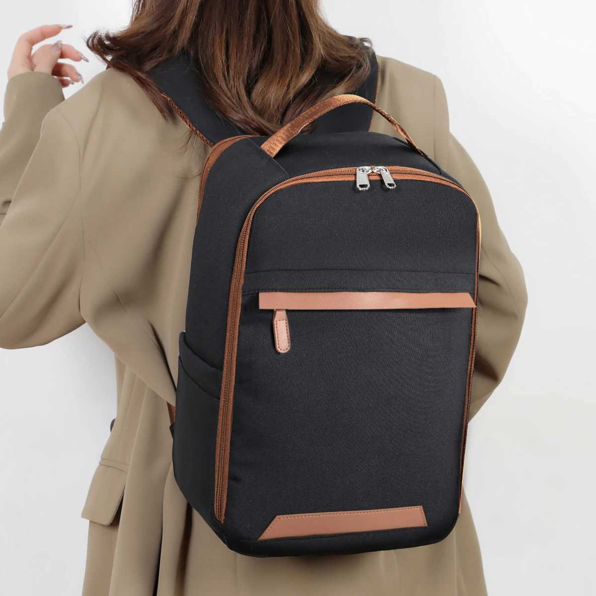 ityB ackpackM ultiFunctionalLu ggageBa ckpackFe maleSt udentTr avelCo mputerBa gHi ghLookingBus inessTri pBac kpackBoa rdingFre eShi ppingfor Air tiM2