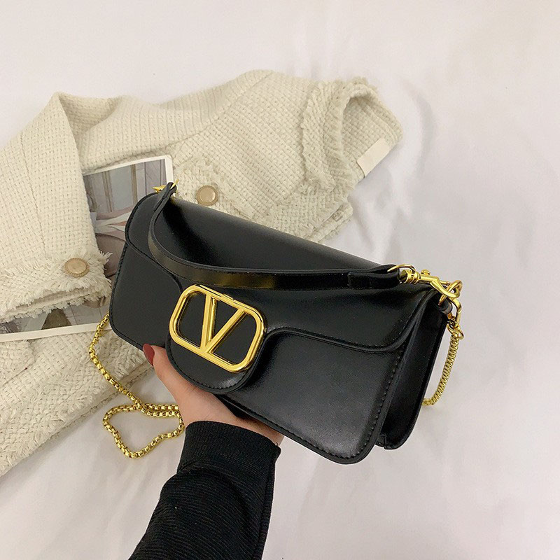 2026 New Designer Womens Shoulder Bag Letter pink green black Color Contrast Camera Bags Versatile Messenger Bags