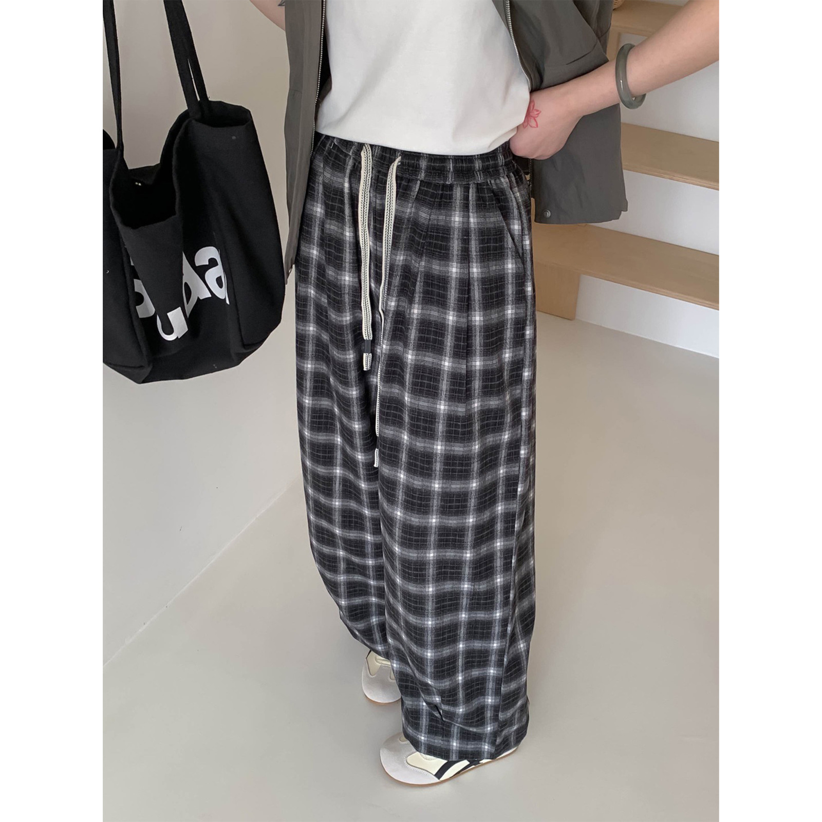 Lazy Style Brushed Plaid Casual Pants for Women Autumn WideLeg Pants Loose HighWaist FloorLength Pants ZMC1 241017