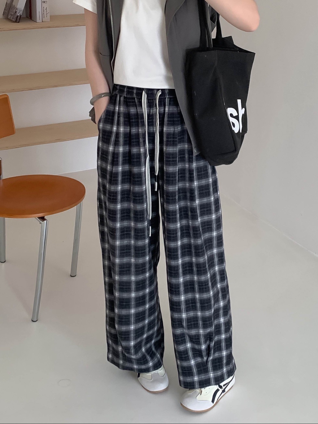 Lazy Style Brushed Plaid Casual Pants for Women Autumn WideLeg Pants Loose HighWaist FloorLength Pants ZMC1 241017