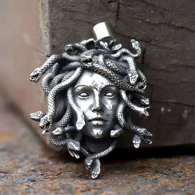 New Retro Goddess Medusa Statue Mythical Pendant European And American Gothic Exaggerated Ancient Greek Snake Necklace