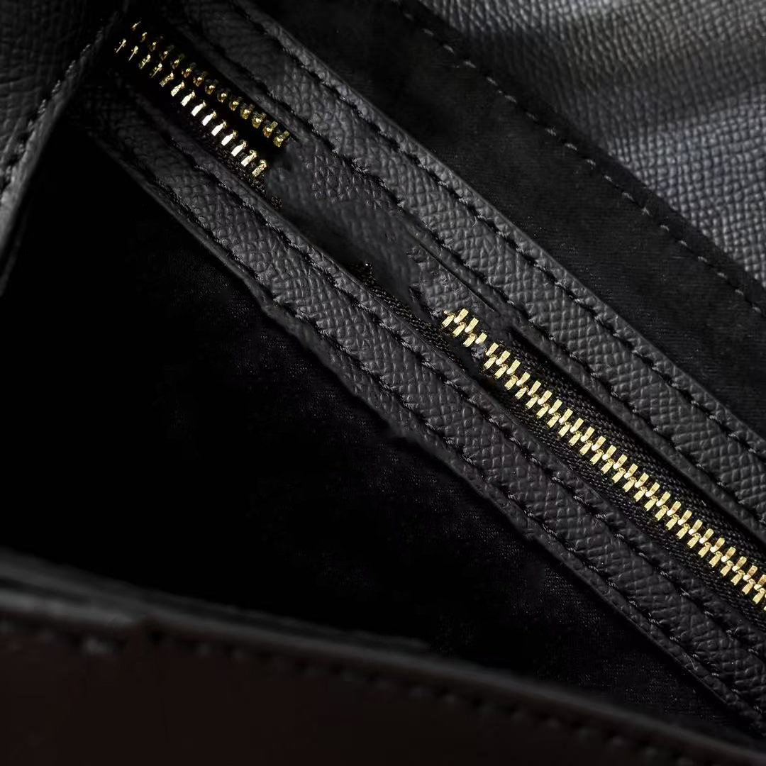 Luxury designer handbags, classic leather cross-body bags, women's fashion handbags, women's luxury one-shoulder cross-body bags handbags