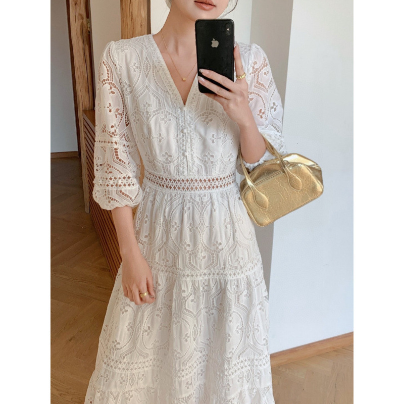 Women Sexy Deep V-Neck Layers Ruffles Party Long Dress self portrait Spring Hollow Out Lace Sleeve Maxi Cake 210520