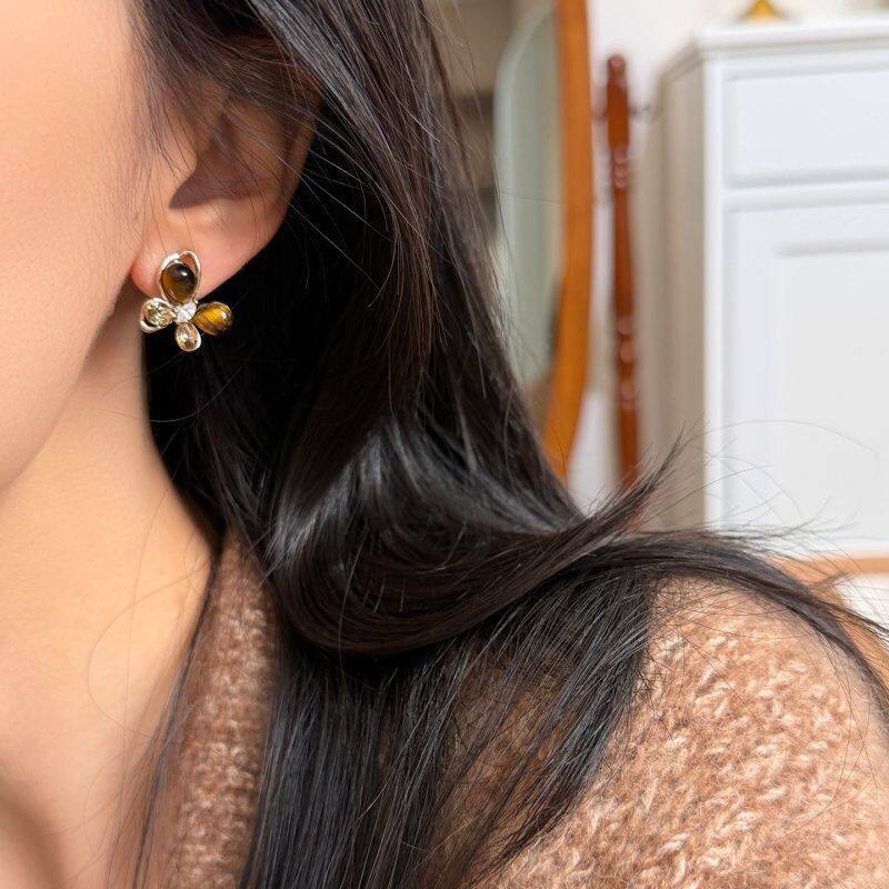 Silver Needle Zircon Tiger Eye Stone Butterfly Melad Vintage Exquisite Petite Versatile Earrings Light Luxury Niche Ear Jewelry - view 5