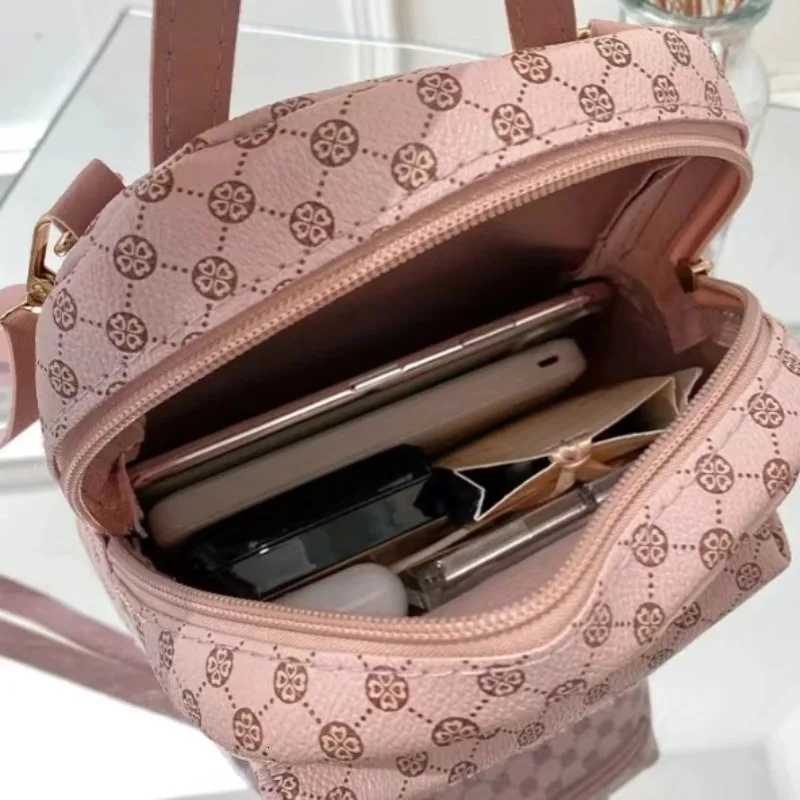 Classic Women Backpack Fashion School Bags Female Daily Shopping Backpacks SchoolbagsM251222