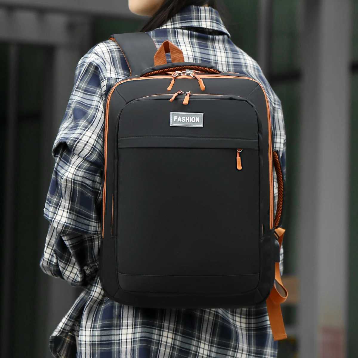 Fashionable Business Backpack for Men Lightweight School Bag for Business Trips College Students Commuting Mens Laptop Backpack Womens Carry-OnM251222