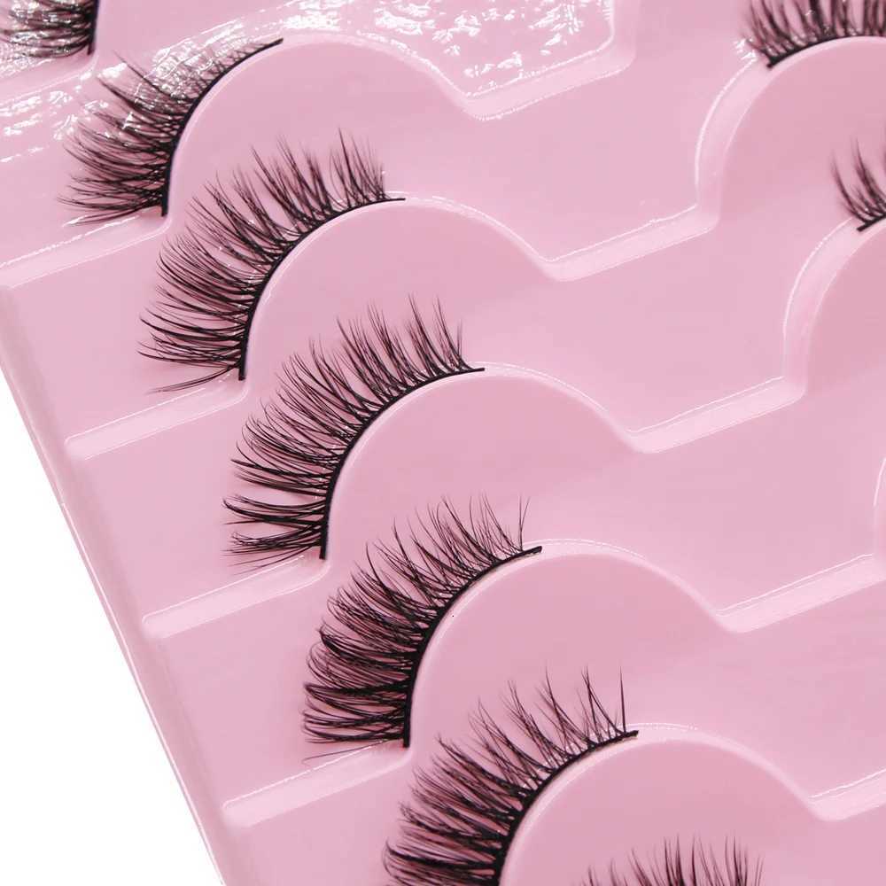 Moonlily 10 Pairs Half Eyelashes Natural Soft Cat Eye Lashes Reusable Winged Fluffy False Mink Lashes Extensions Makeup ToolT251223