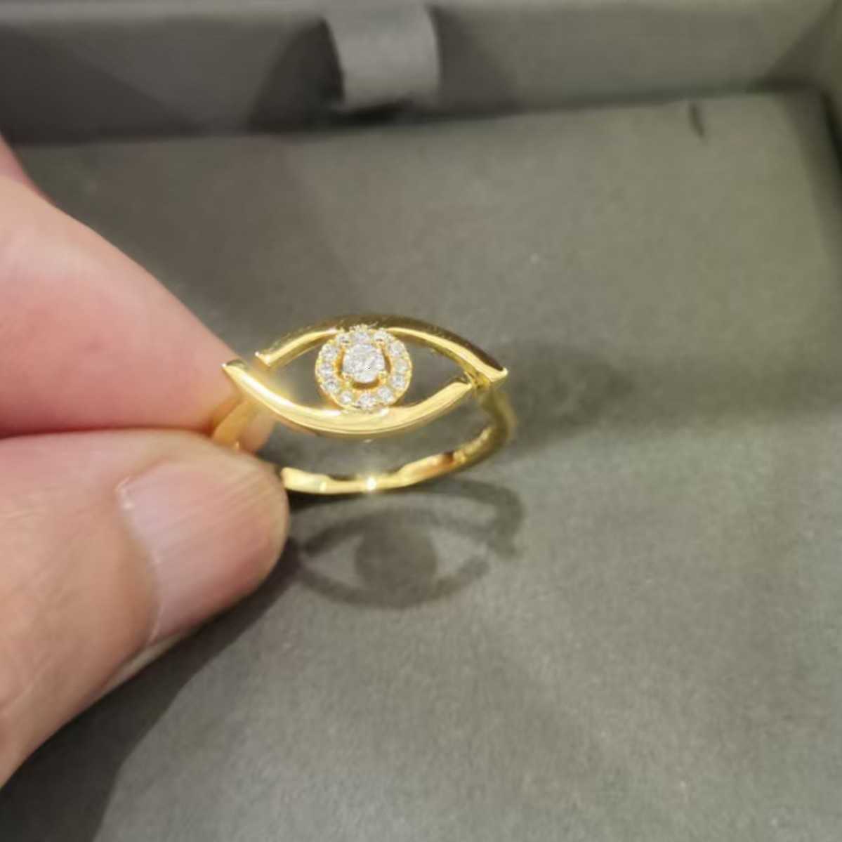 Designer Fluid Modern Devil's Eye Ring for Women 18K Gold Plated Luxury Jewelry TikTok Hepburn Style Light High Grade Statement Gift High Quality