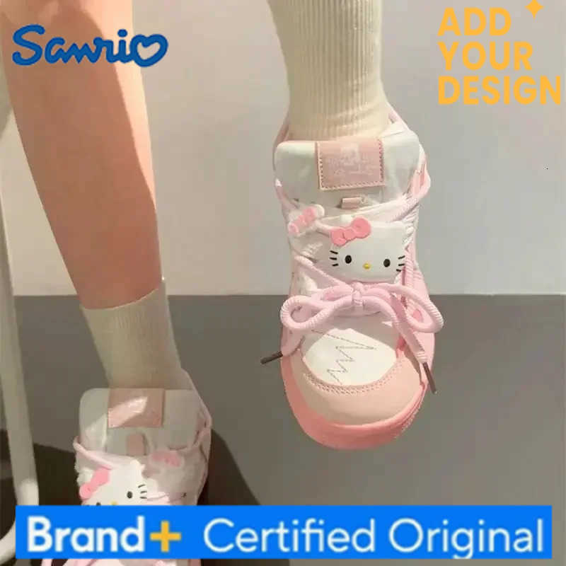 Sanrio Cartoon Sneakers for Women Fashion Lace-up Casual Shoes 2024 New Lovely Kitten Vulcanized Shoes Street Canvas Footwear Versatile H2512231