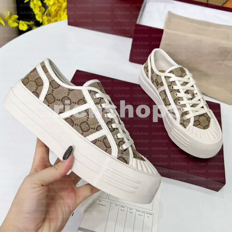 New Sneaker Designer shoes Italy low-cut 1977 high top Letter Sneaker Women Platform Casual Shoes High-quality Beige Ebony Canvas Tennis Shoe Fabric Trims 2026