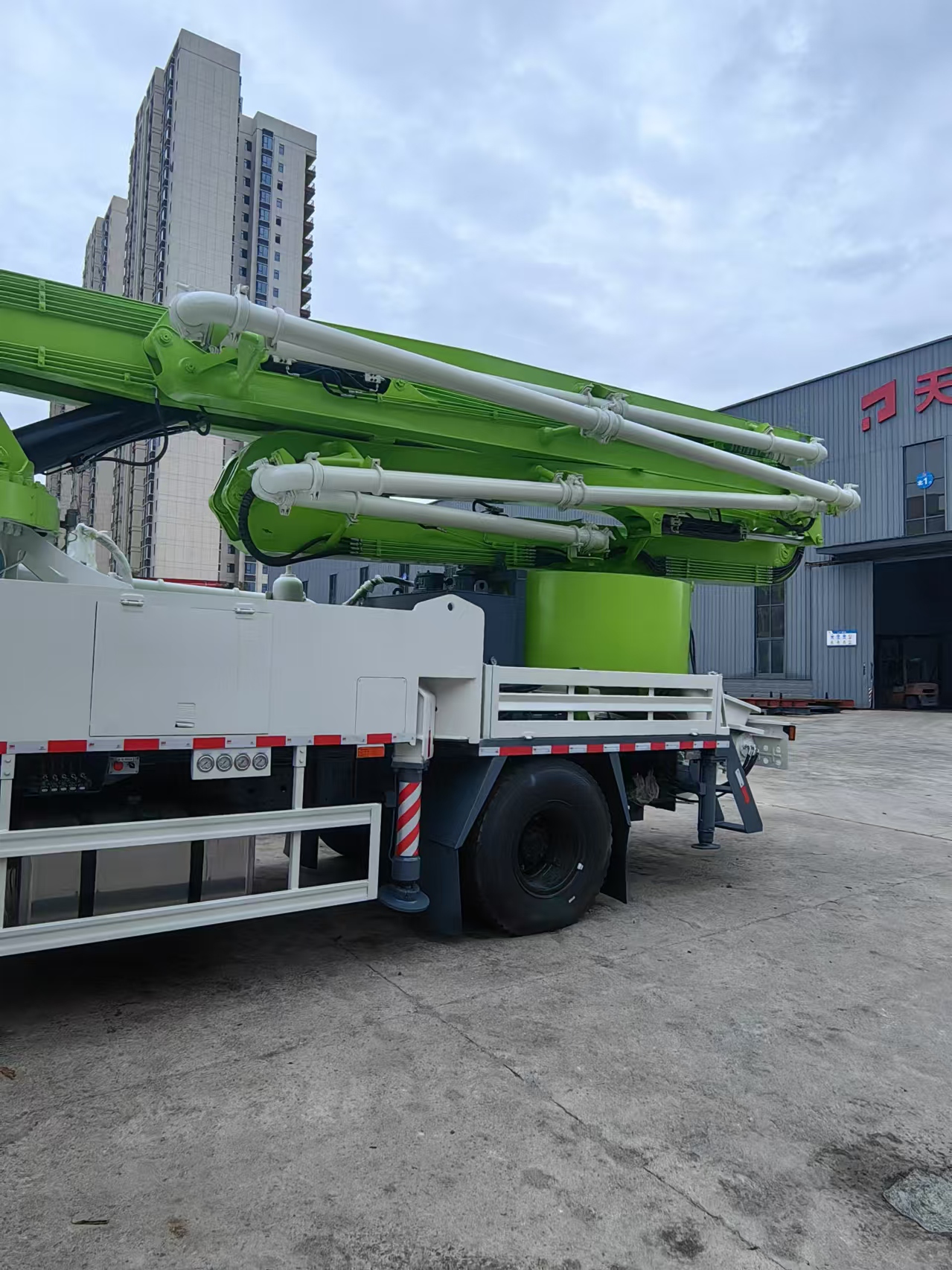 Quality Assured Diesel Engine Concrete Pump | Competitive Price with Reliability