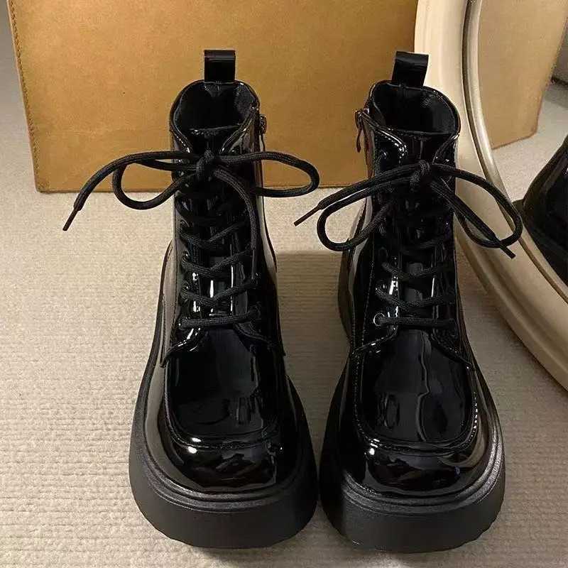 2025 Spring New Womens Boots Fashion Retro Thick Soled Tall Casual Boots Versatile British Style Big Head Strap Short BootsT251223