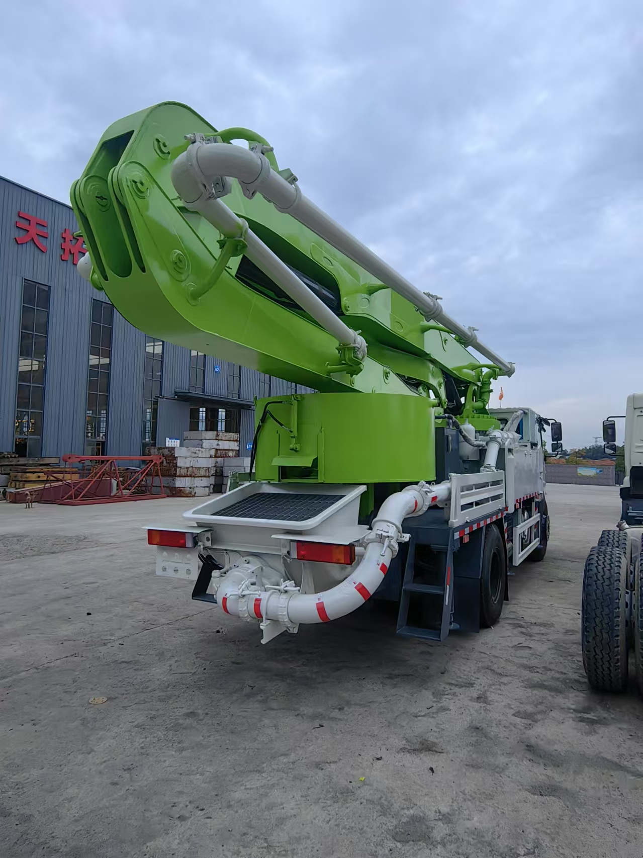 Reliable Diesel Engine Concrete Pump | Quality Guaranteed at Affordable Price