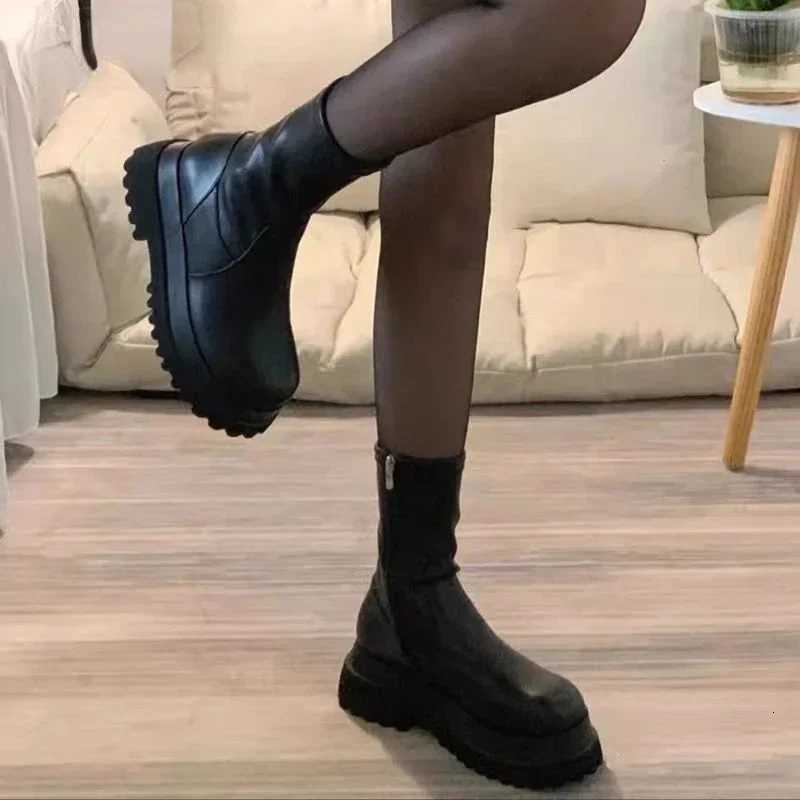 2024 New Winter Punk Style Women Ankle Boots Fashion Thick Sole Zippers Short Boot Ladies Elegant Platform Flats Heel ShoesT251223