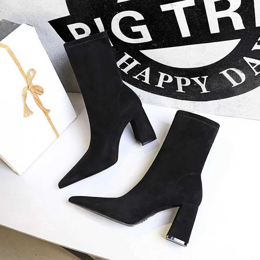 Plus Size 43 Thick Heel Ladies Work Boots Black Flock Sexy Slim Slip-On Ankle Boots Autumn Women Pointed High Heels Party ShoesT251223