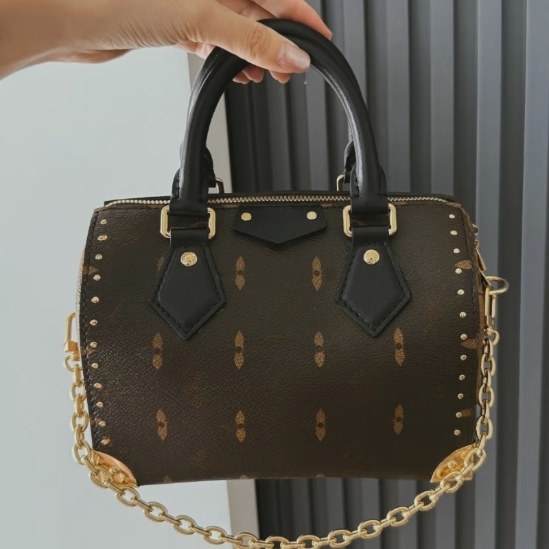 (go off picture not the description) Fashion Designer Handbags Women's Shoulder Bags Daily Purses Festival Gifts 32262