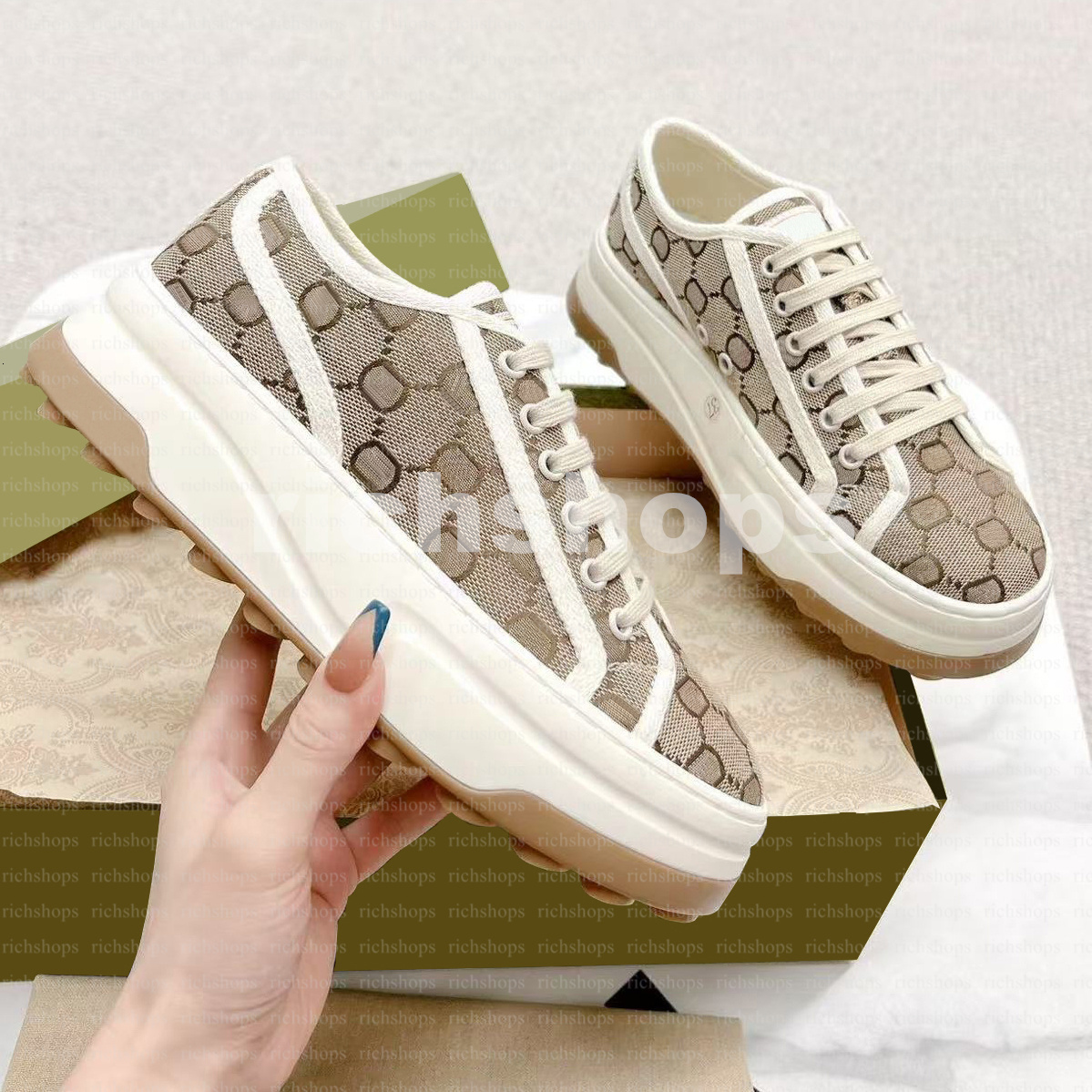Designer shoes Italy low-cut 1977 high top Letter Sneaker Women Platform Casual Shoes High-quality Sneaker Beige Ebony Canvas Tennis Shoe Fabric Trims 35-45