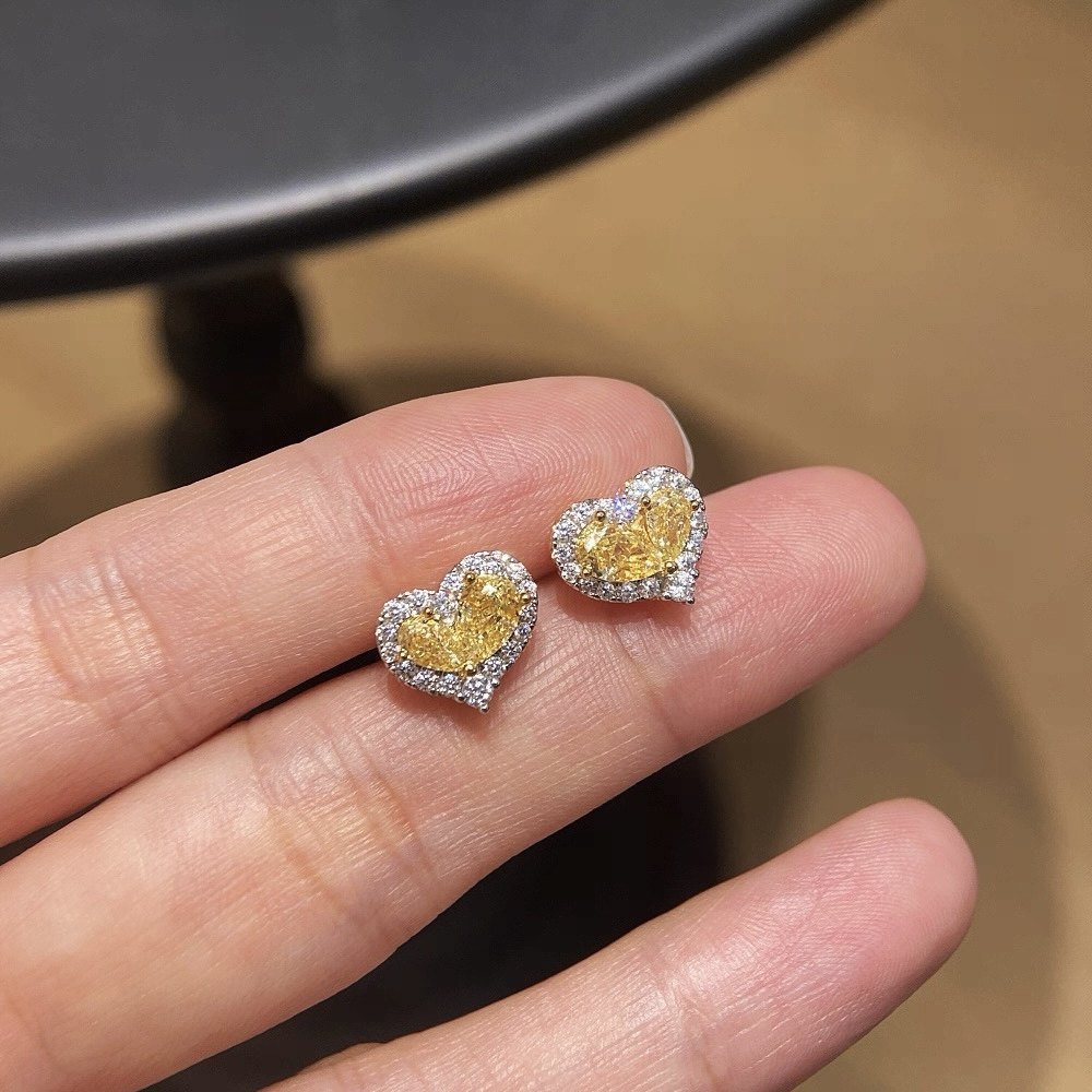 Real Gold Plated Silver Needle Zircon Heart Exquisite Elegant Daily Commuting Versatile Earrings Light Luxury Niche Ear Jewelry - view 7
