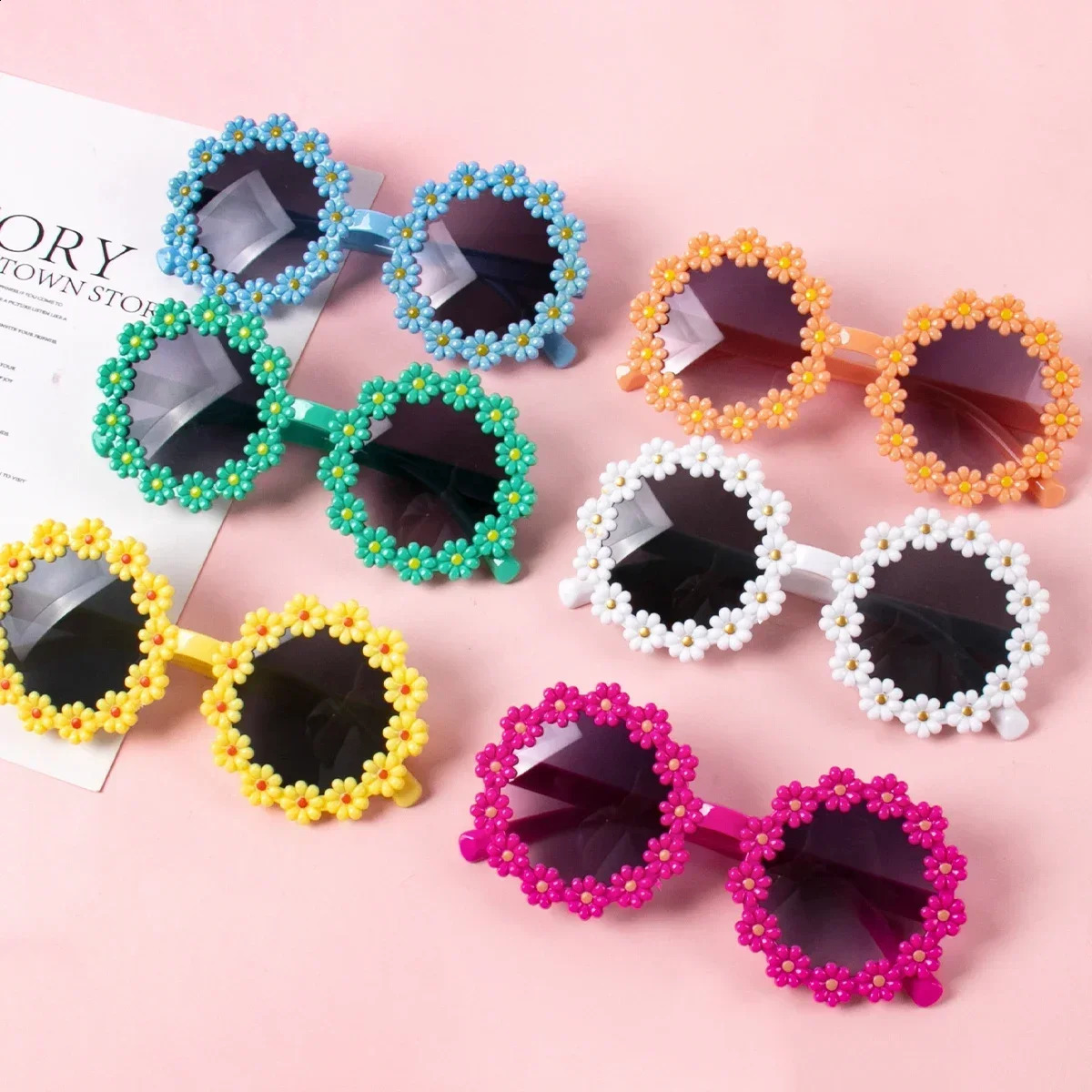 Kids Daisy Flower Round Frame Sunglasses Children Girls Birthday Wedding Party Po Props Summer Outdoor Decor Supplies Z260305