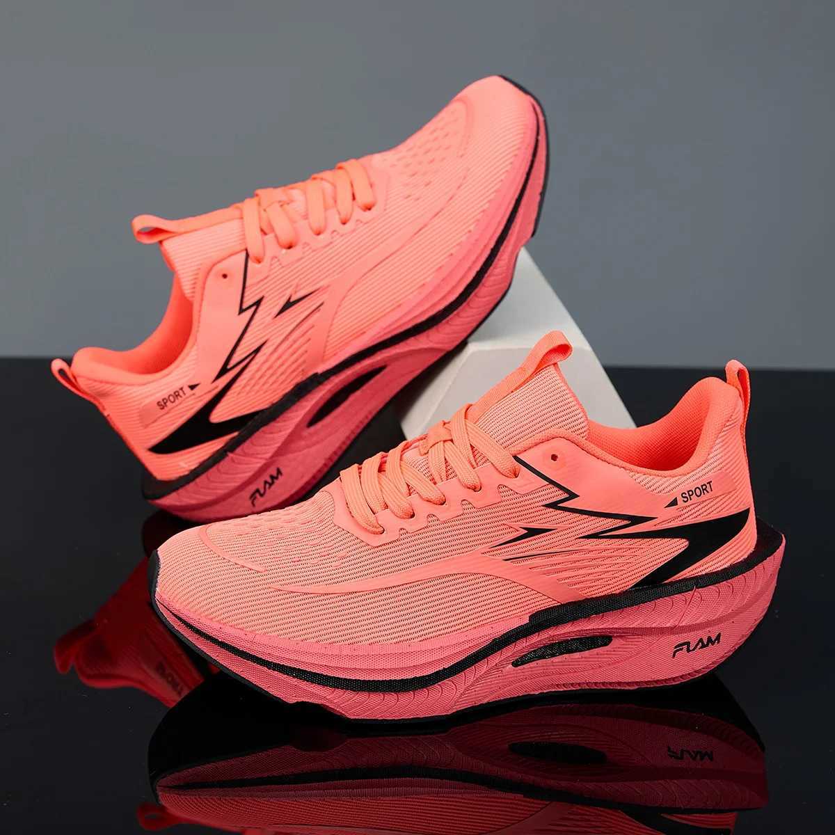 Men Sports Running Shoes Casual Marathon Breathable Lightweight Womens Comfortable Athletic Nonskid Walking Sneakers Outdoors Z251223