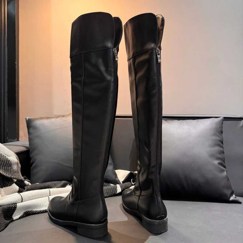 Plus Size 2025 Men Women Fashion Boots Concise Solid Flat Heels Boots Round Toe Zipper Cosplay Show Perform Stage Autumn WinterT251223