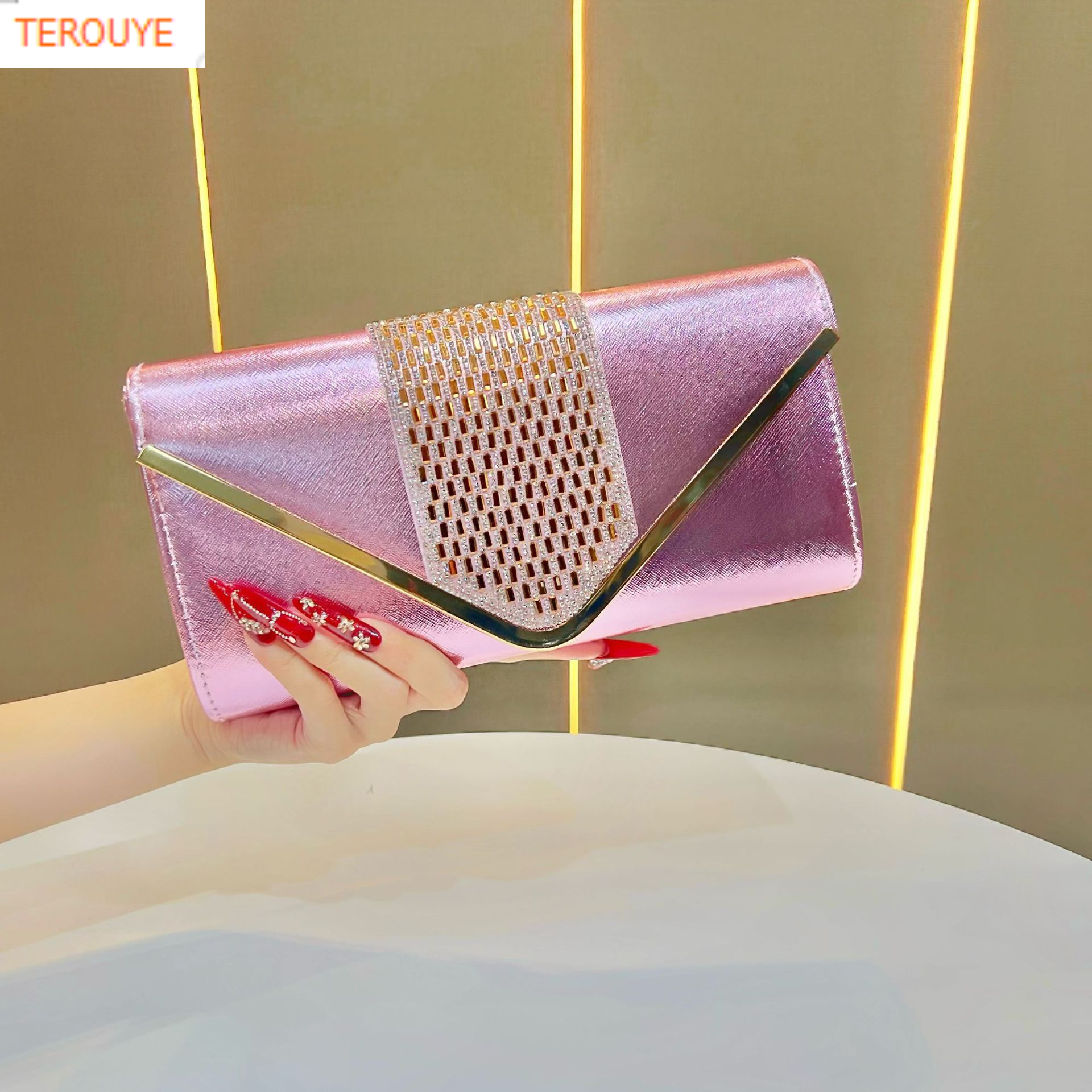 TREOUYE Autumn New Women's Diamond Inlaid Packaging Versatile Decorative Handbag Trendy Style Fashion Women's Wallet