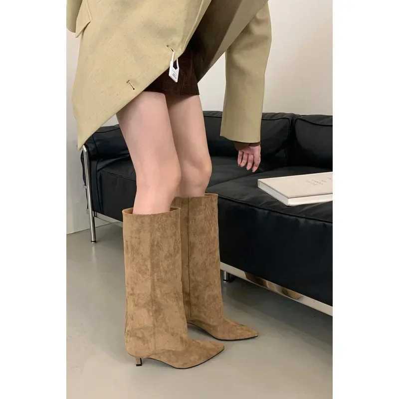 2025 Winter Street Style Pointed Toe Knee-High Boots Women Low Heels Shoes Female Long Booties Women Shoes Zapatos De MujerT251223