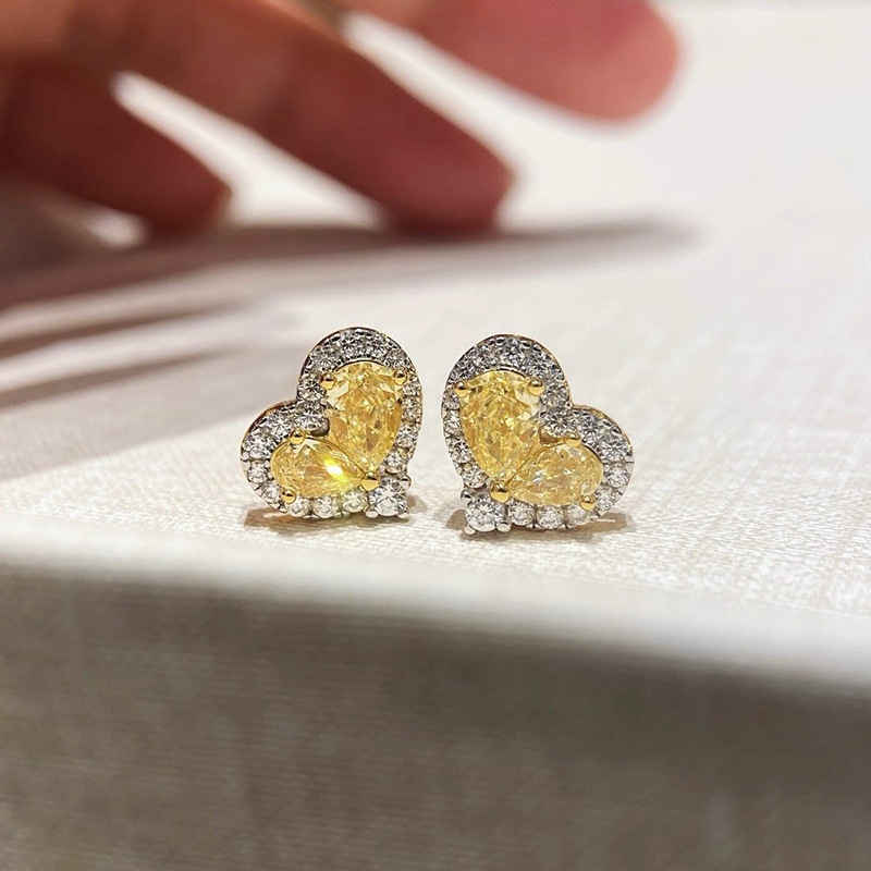 Real Gold Plated Silver Needle Zircon Heart Exquisite Elegant Daily Commuting Versatile Earrings Light Luxury Niche Ear Jewelry - view 4