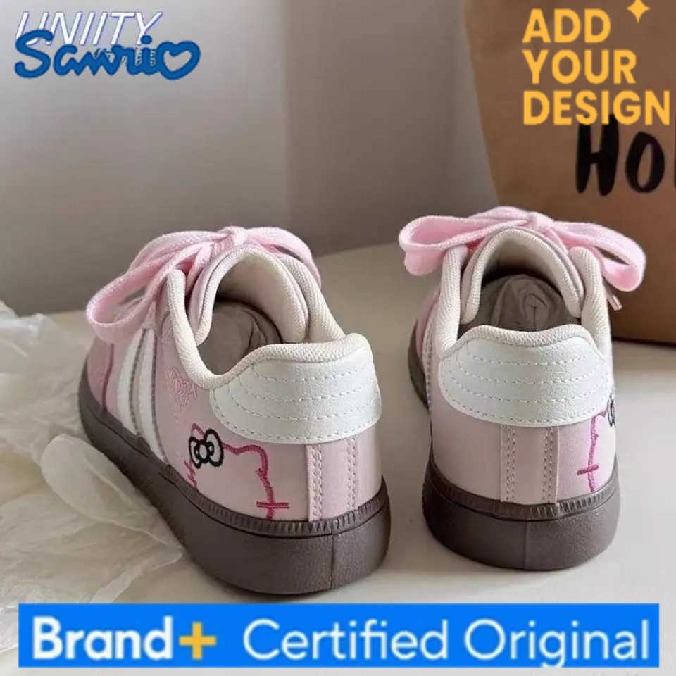 Sanrio 2025 Anime Girls Leisure Shoes Hello Kitty Cute Kawaii Cartoon Embroidery Sports Shoes Cute Thick Soled Shoes Student Shoes H251223
