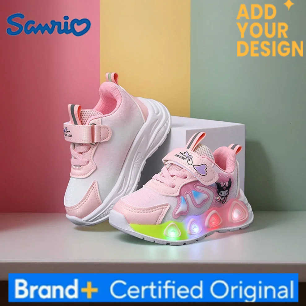 Sanrio 2025 New Kids Led Light Shoes Cute Catton Kuromi Sneakers Non-slip Casual Shoes Boys Girls Breathable Outdoor Sport Shoes H251223