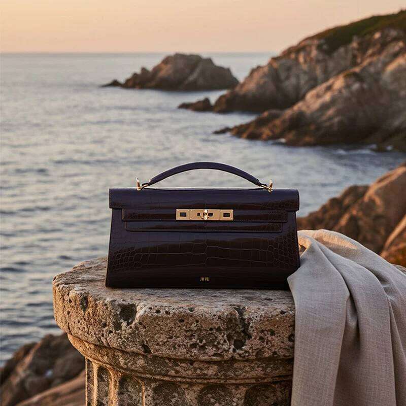 JW Crocodile Pattern Lock Small Square Handbag Single Shoulder Crossbody Bag Leather Handbag For Women S Commuting XIU LAI SI