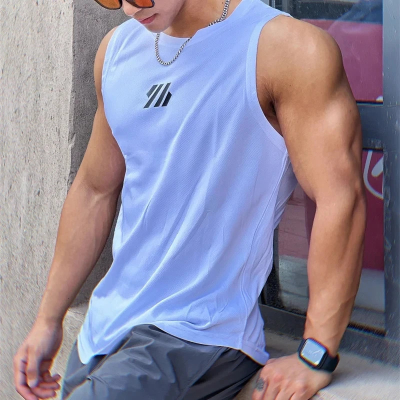 est Summer Gym Vest High Quality mesh Shirt Sleeveless T-shirts Men Tank Tops running Fitness Sports Vest men Clothing 251222