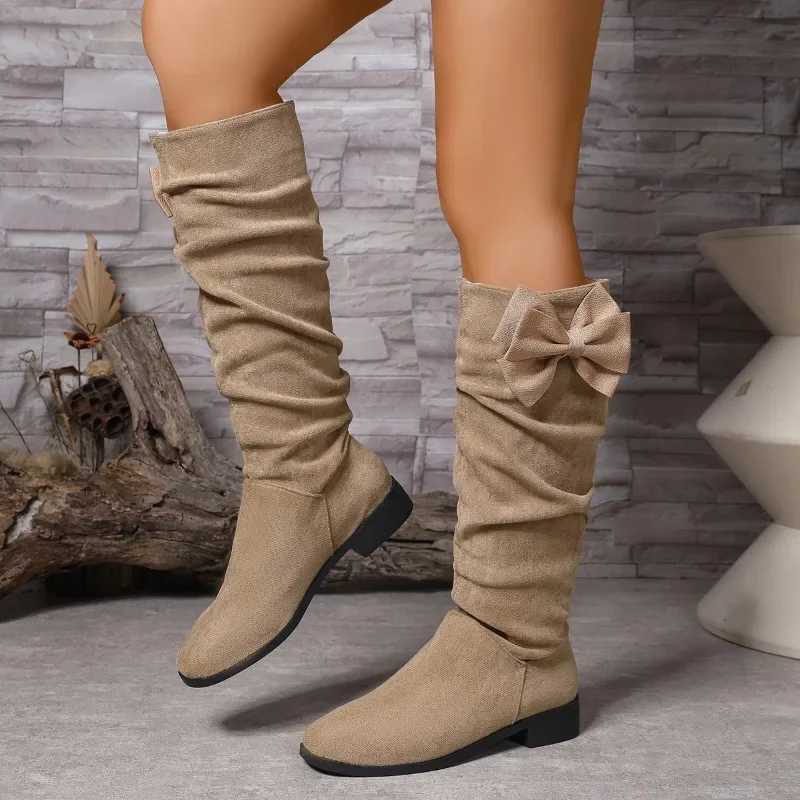 shoes female 2025 hot sale slip-on Womens boots Fashion butterfly-knot Modern Boots Women winter plus size knee-High bootsT251223