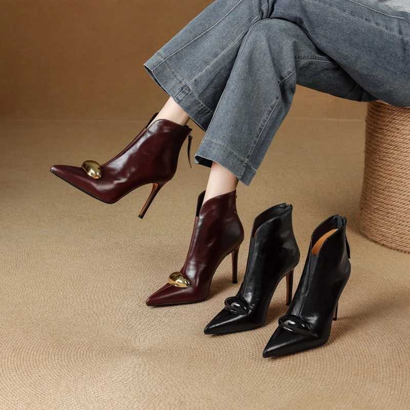 NEW Autumn Ankle Boots Genuine Leather Shoes for Women Pointed Toe Thin Heel Shoes Zip Metal Modren Boots Super High Heel BootsT251223