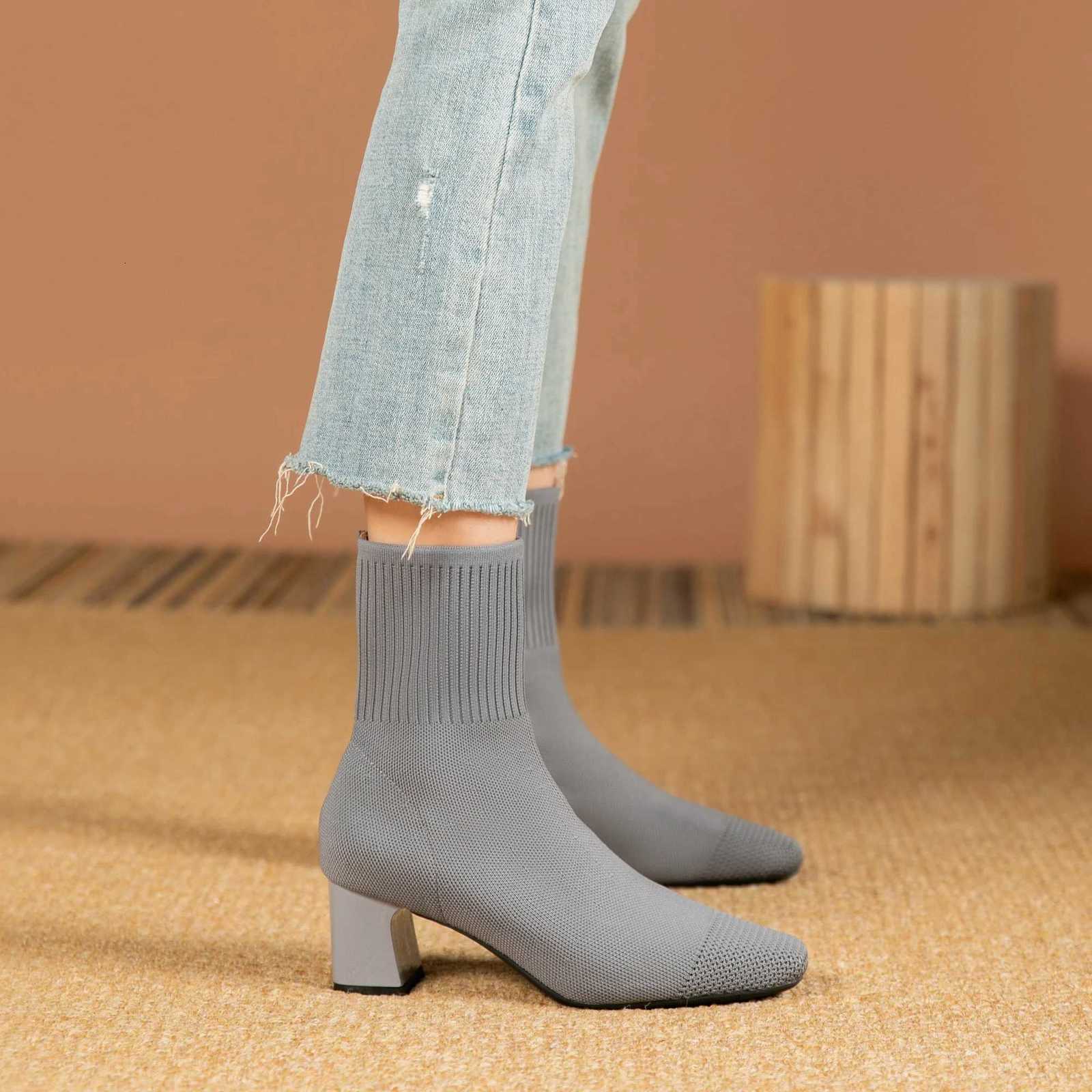 Womens Boots 2025 New Fashion Pointed Soft Knitted Casual Comfortable Shoes heel height 45cm T251223