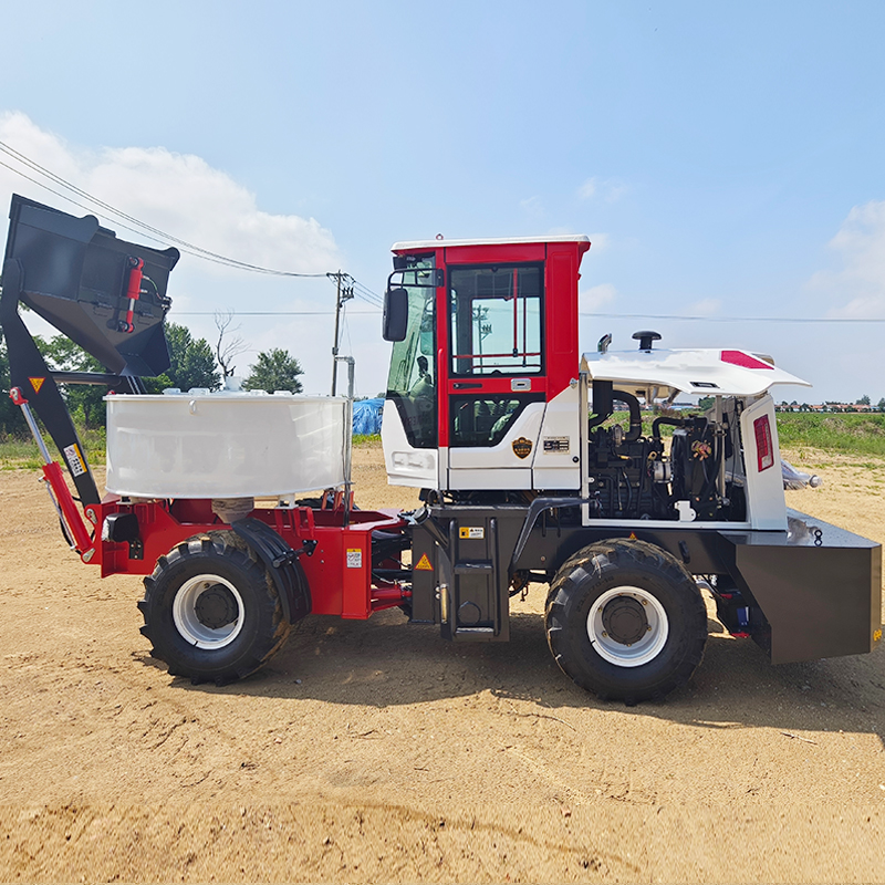 Budget 1.8m³ Self-loading Mixer Truck | Advanced 3.5m³ Concrete Mixer for Construction Projects