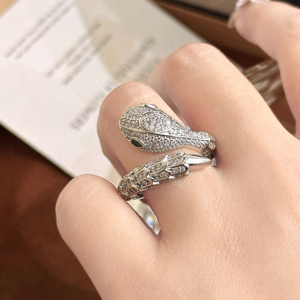 Ring Designer Luxury rings Popular Snake-Shaped Copper Inlaid Zircon Fashion Versatile Ring Full Diamond Jewelry gift