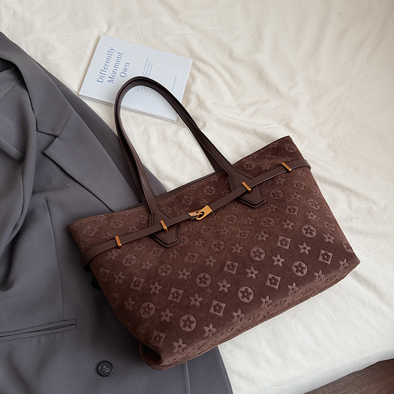 2025 New Deer Skin Velvet Classic Printed Tote Bag Large Capacity Commuter Leisure Fashion Handbag For Woman