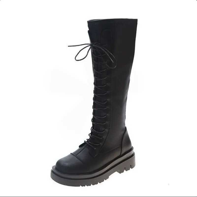 Female 2025 New Autumn and Winter High Cut Thick Soled Black Lace Up Boots That Dont Cross The Knee TrendT251223