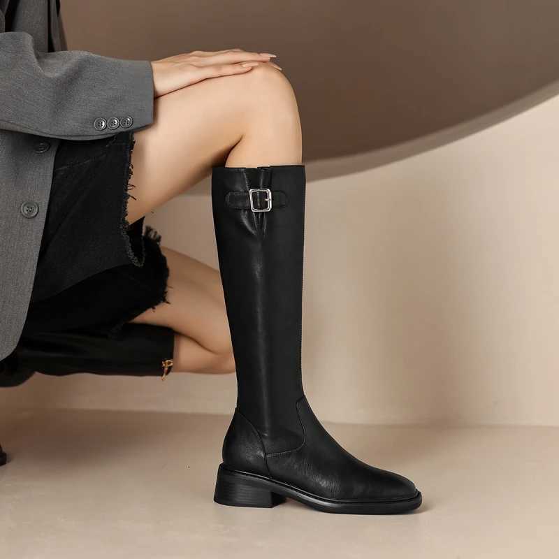 Womens New Autumn/Winter Genuine Leather Cowhide Mid Heel Large Metal Belt Buckle and Knee Zipper High Barrel Knight BootsT251223
