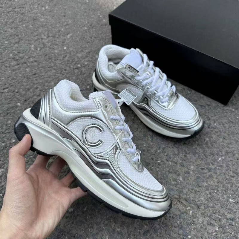 2025 top Paris Spring version daddy sier shoes female students thick sole sports increase running casual shoes designer women shoes sneakers Free shipping