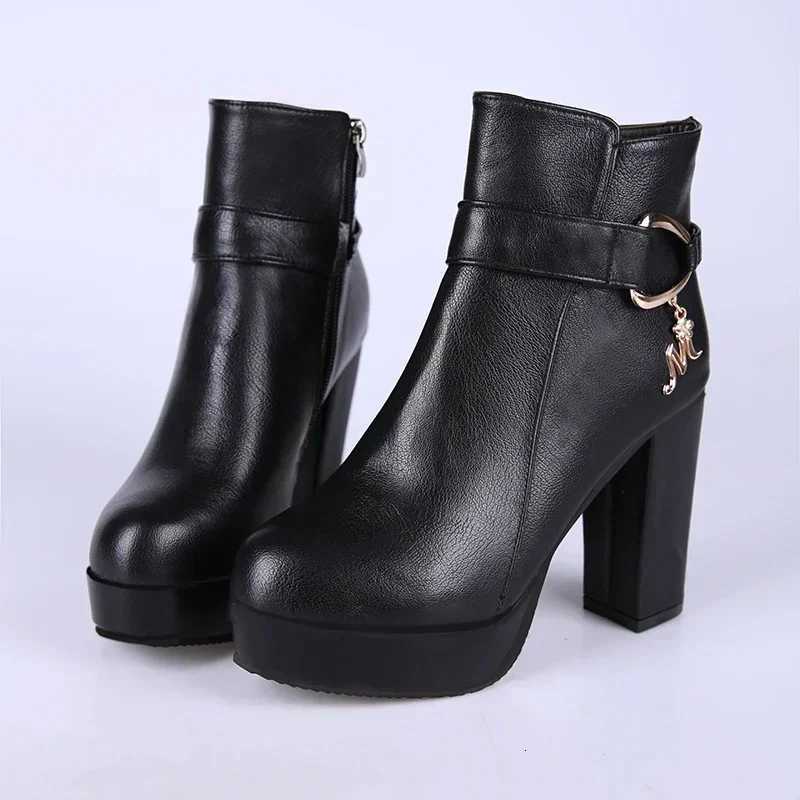 Fashion 2025 Womens High Autumn Winter Chunky Heel Platform Shoes Side Zippers Ankle Boots Plus Size 33-42T251223