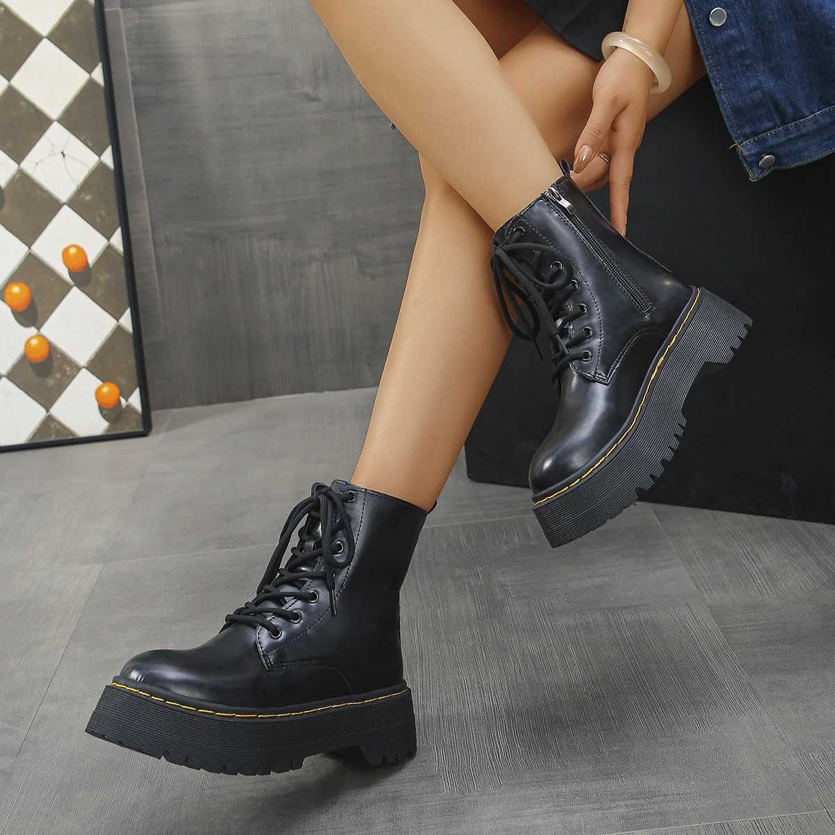 Minimalist Women Boots Casual Shoes Leather Chelsea ladies Classic Punk Female Goth Shoes High Platform Boots Women Botas MujerT251223
