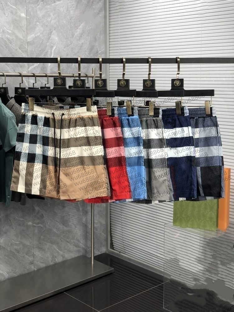 Top quality Men's and Women's Designer shorts 50 style Summer casual street wear Quick drying Swimsuit Plaid striped Print Beach Resort Beach Pants