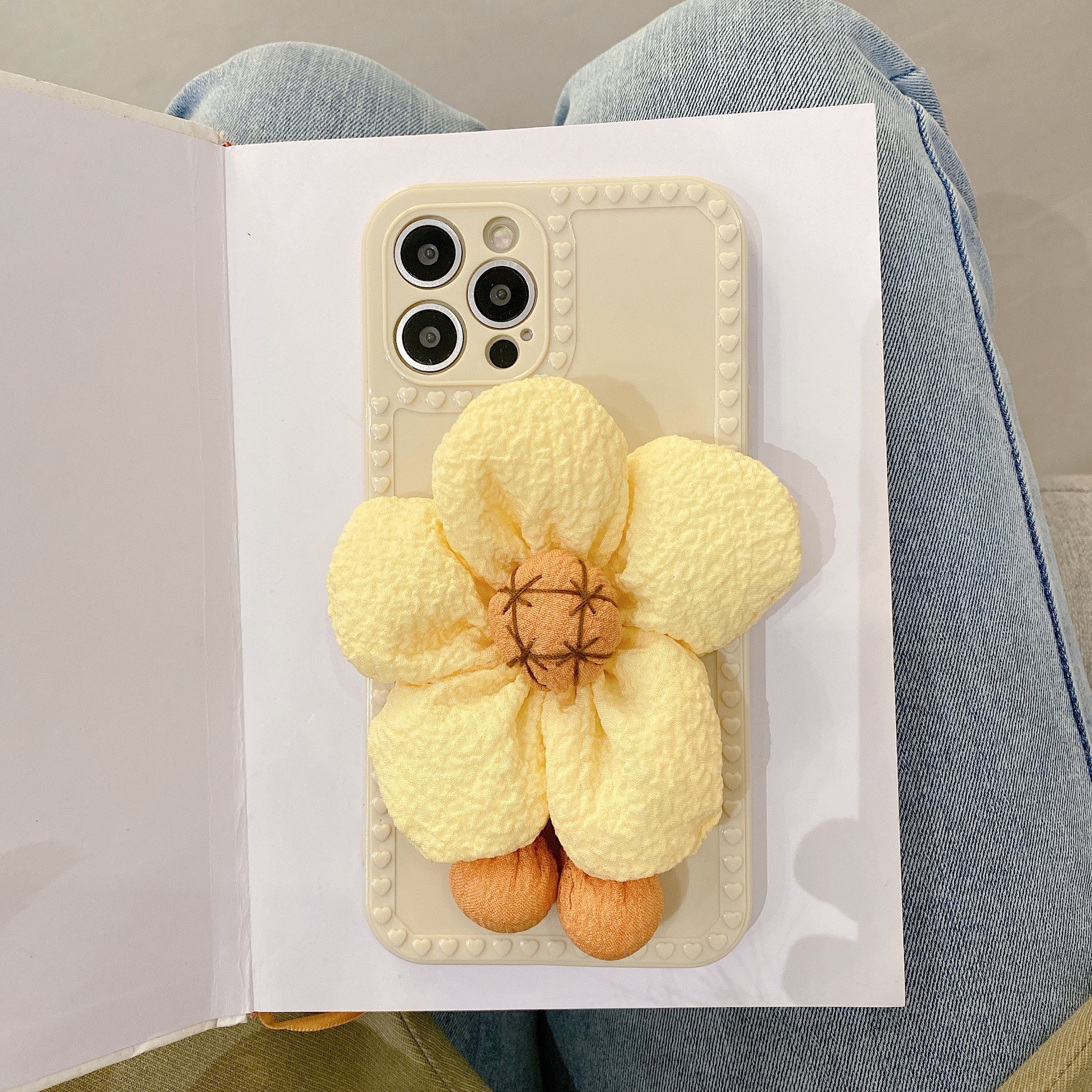 INS Fresh Flower Stamen Compatible with iPhone 13 Apple 11 Phone Case 12 for Women X/XR/XS Max Silicone 7/8 Plus