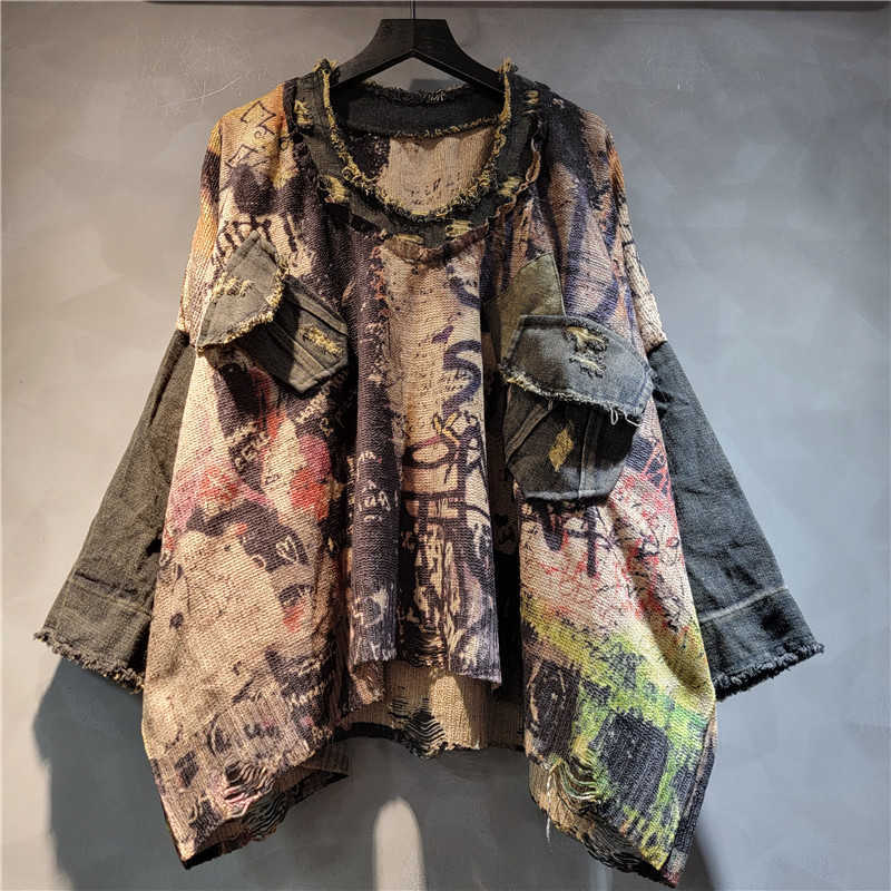 Fashionable printed knitted cape with denim patchwork, cool and unique, for spring and autumn 2025.L251223